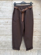 Pantalone con elastico