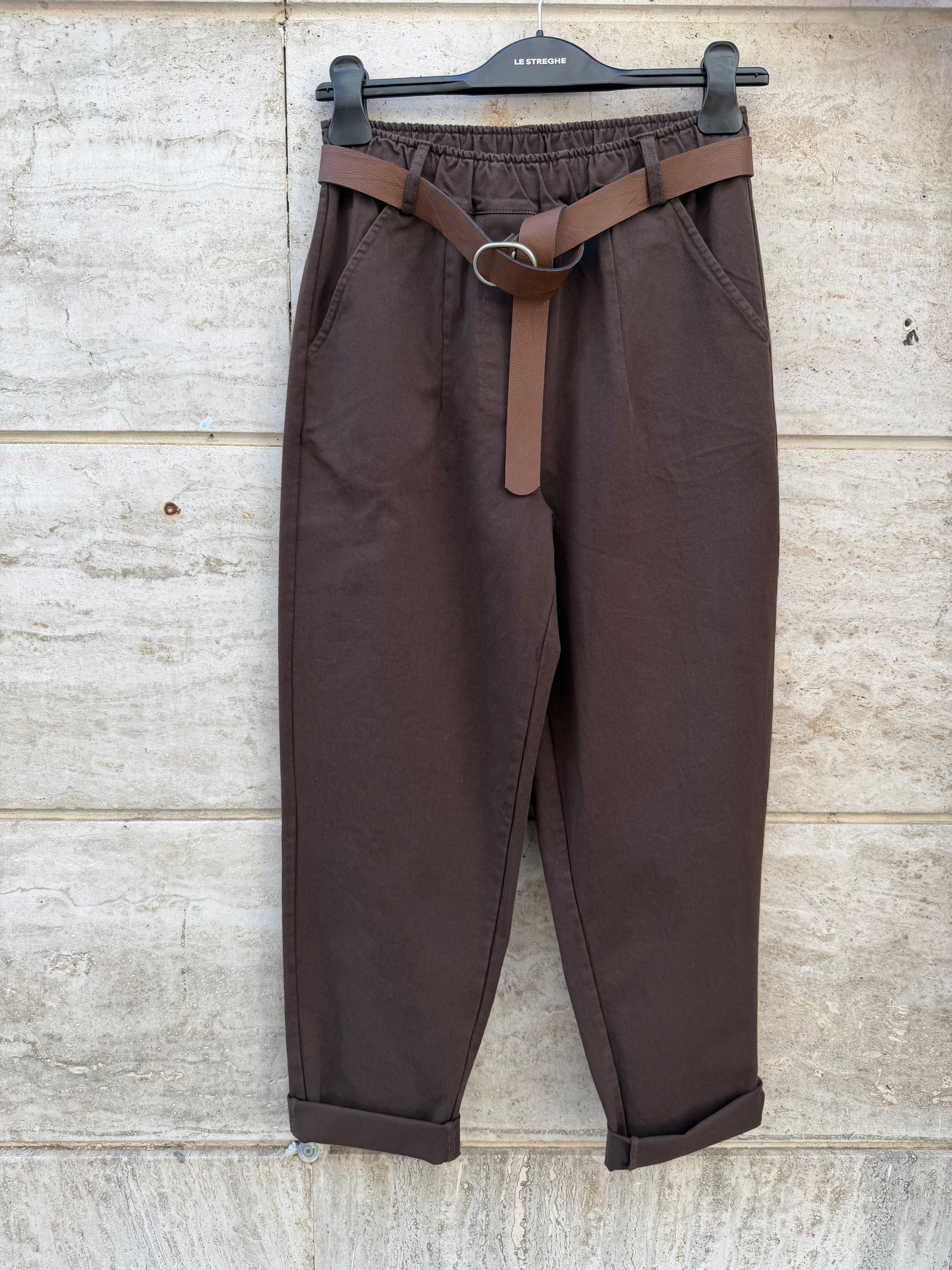 Pantalone con elastico